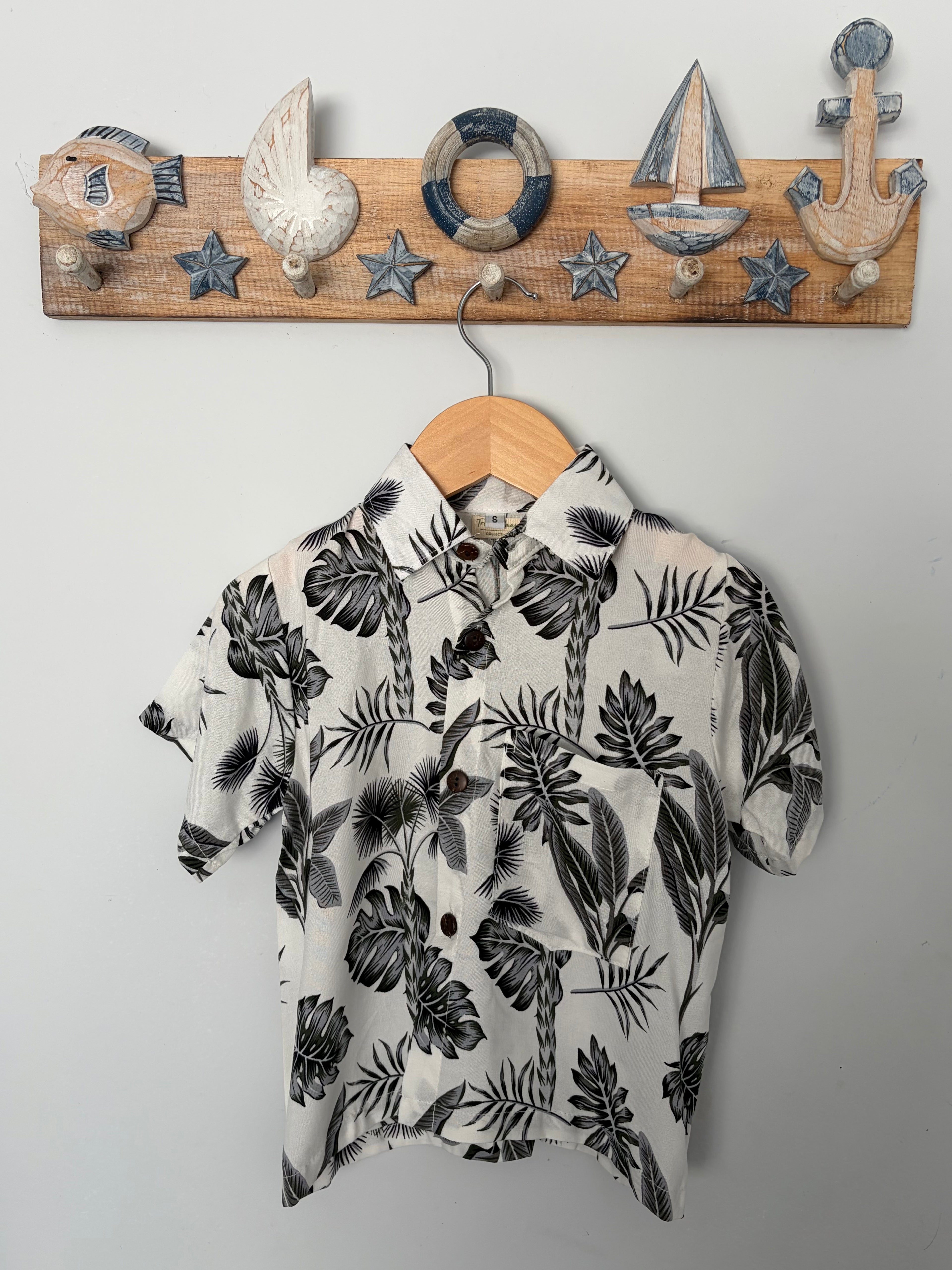 Coastal Leaves Set